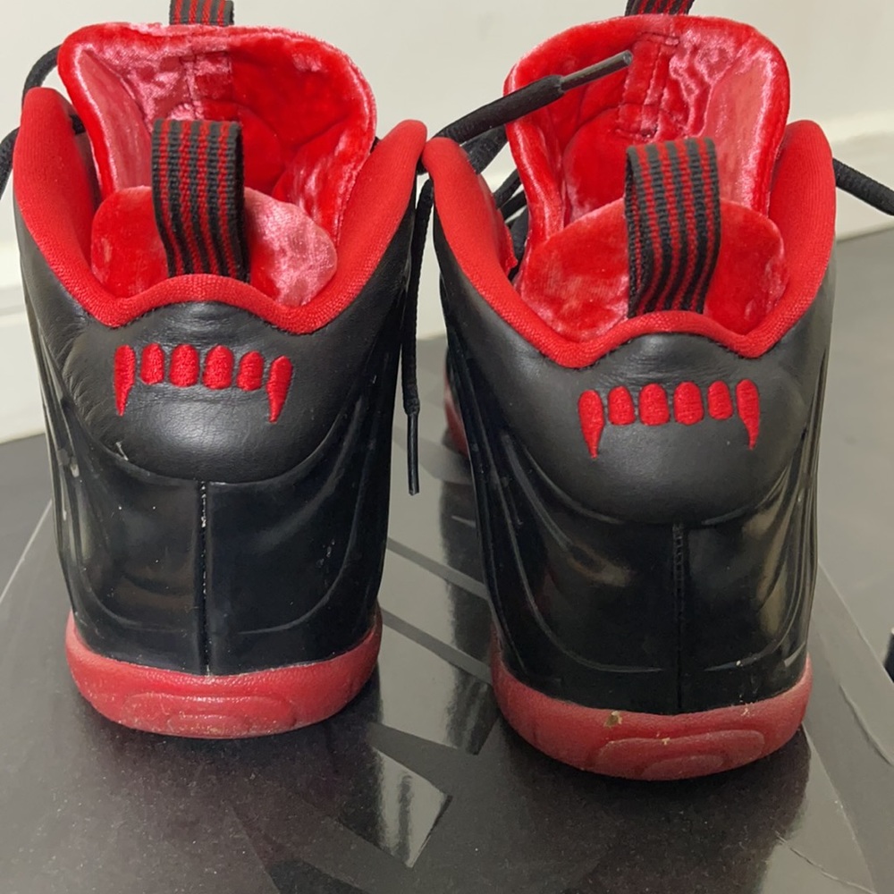 **SOLD***Nike Little Posite One GS Dracula - Picture 4 of 6